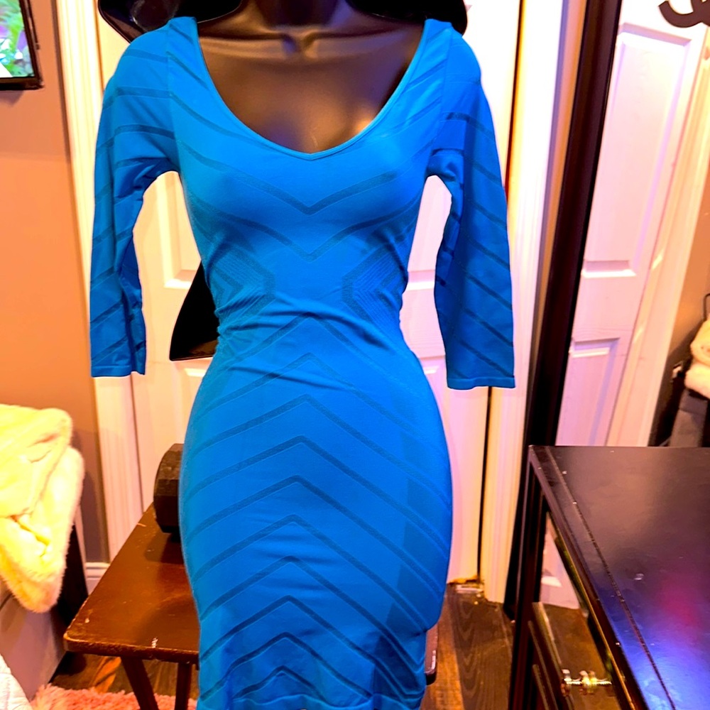 Blue bodycon dress bebe